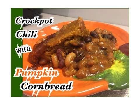Crockpot Chili Recipe – Slow Cooker Chili with PUMPKIN Cornbread | Slow Cooker Recipes | Vegetarian