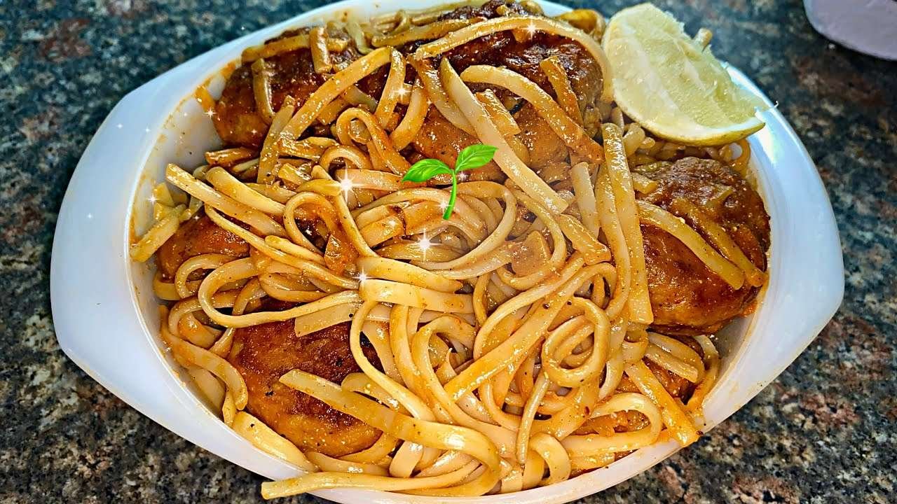 Spaghetti And Meatballs homemade Recipe🇧🇩| Easy To Cook 👨‍🍳❤️| Nirjhor in the kitchen