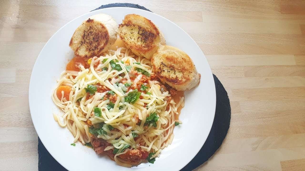 Quick and Easy Spaghetti Bolognese | Instant Pot Recipe