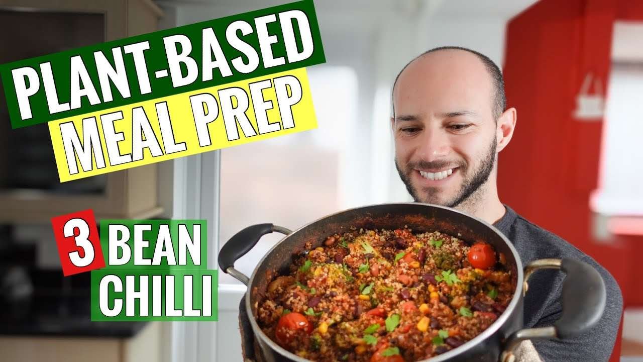 HOW TO MEAL PREP ON A PLANT-BASED DIET  //  3 BEAN CHILLI  //  QUICK & EASY VEGAN RECIPE  💚