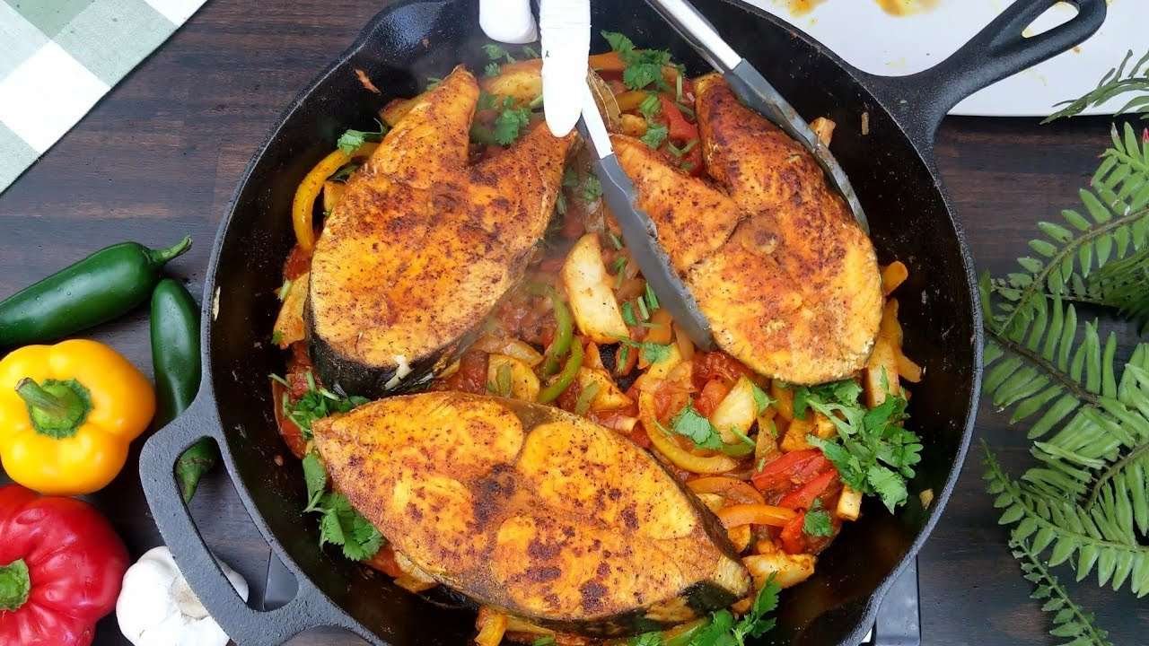 جربوا طبخ السمك مع الارز بهذه الطريقة! اكلة هائلة للغداء😊 Cooking Fish Arabian Style