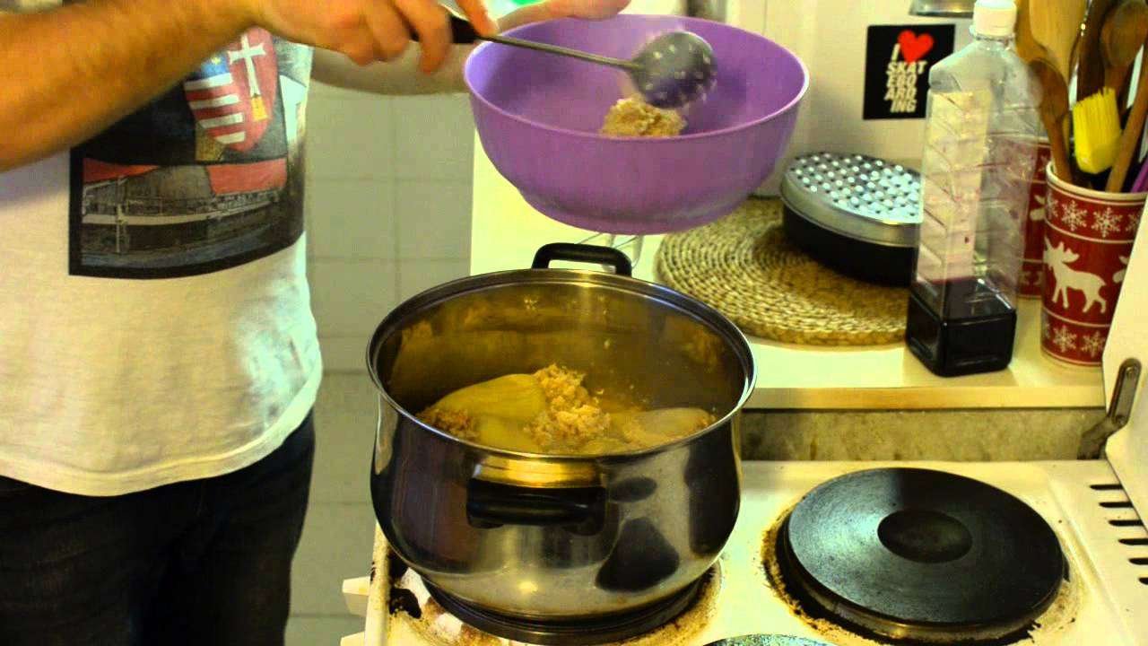 Hungry Hungarian Mealtime – Torturing Töltöttpaprika