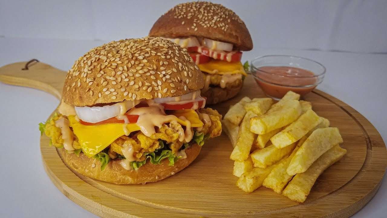 Njia Rahisi Ya Kupika Burger ( Baga ) Nyumbani | Simple And Easy Burger Recipe