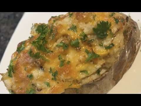 How To Make Twice Baked Potatoes Stuffed With Crab Claw Meat