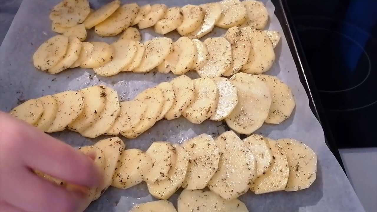 Oven Roasted Potatoes with Spices | We could eat these potatoes every day.. | #2