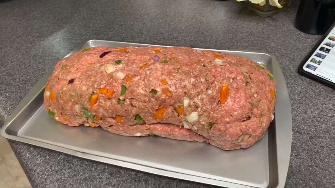 Robert’s Okey Dokey Smokey Meatloaf w/a spicy sweet glaze!