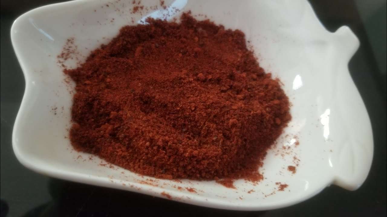 How to make paprika powder at home # ഇനി കടയിൽ നിന്നും വേടിക്കാതെ പാപ്രിക പൗഡർ വീട്ടിൽ  ഉണ്ടാക്കാം#
