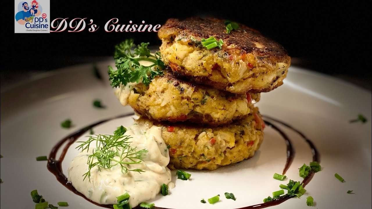Crab cakes with homemade Remoulade sauce