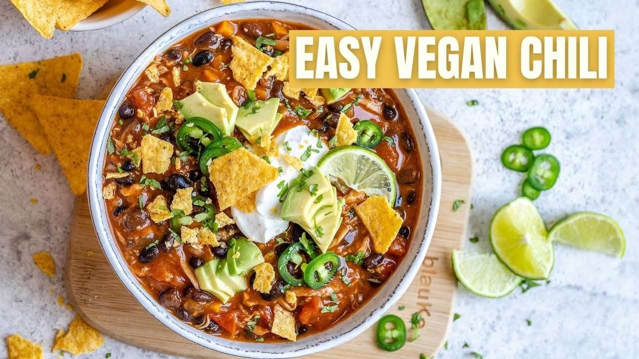 Easy Vegan Chili Recipe – Best Vegetarian Chili in the World – Blondelish