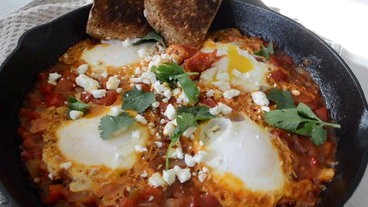 HOW TO MAKE SHAKSHUKA (SHAKSHOUKA) | QUICK, EASY AND DELICIOUS RECIPE