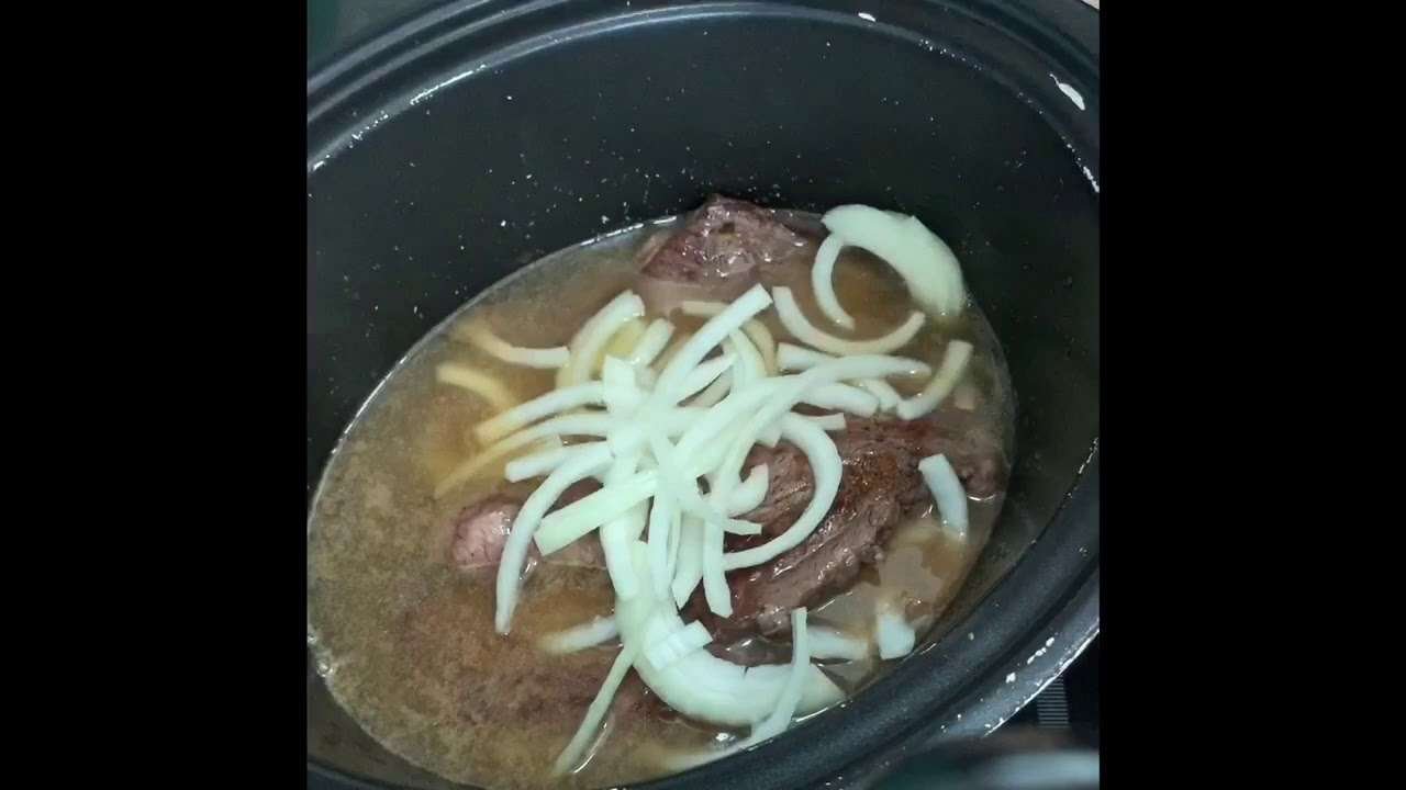 SLOW COOKED SPANISH BEEF STEW