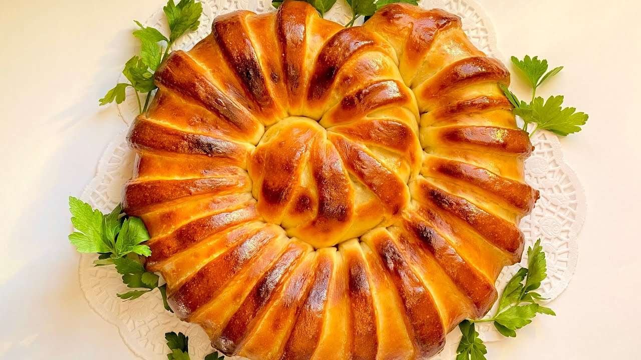 Homemade chicken vegetable pie فطيرة مالحة بالدجاج والخضر