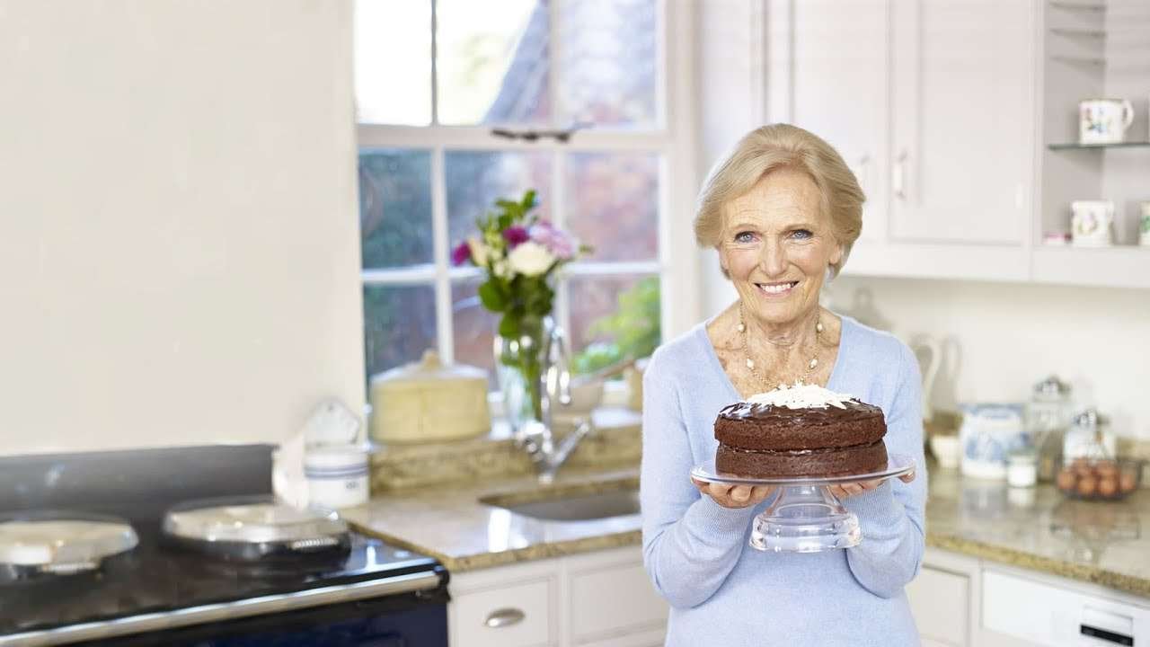 Mary Berry Chocolate Cake Masterclass with Lakeland
