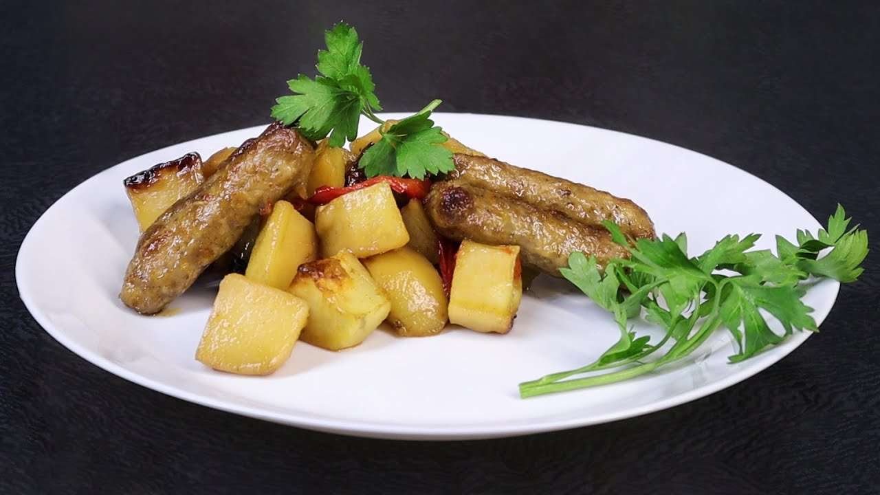 Baked Sausages And Potato With Wine | One Tray Meal Recipe