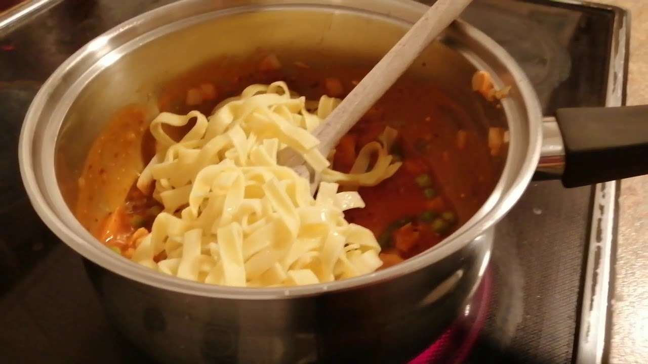 Dmen paprikash pasta chicken