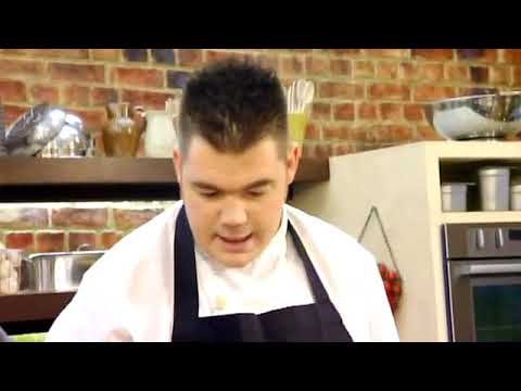 Grilled sardines with paprika mayo