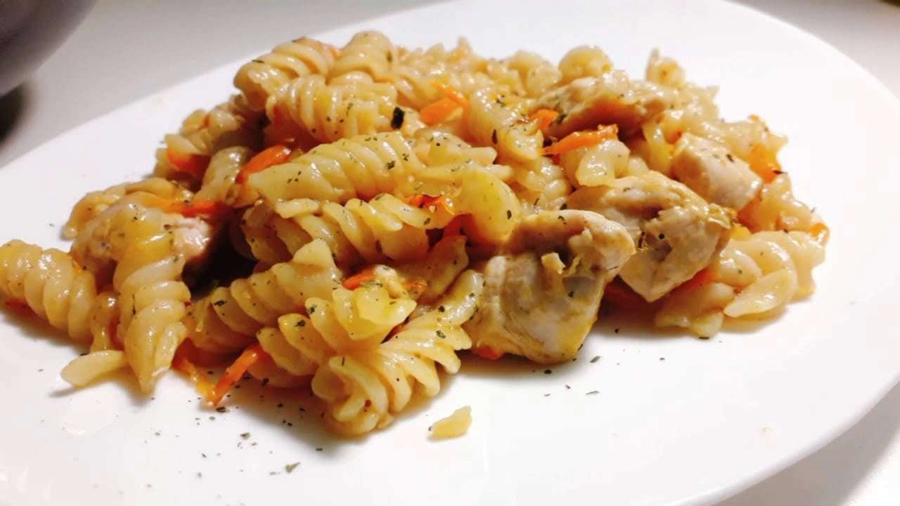 Chicken Pasta Recipe • How To Make Pasta Recipe With Chicken • One Pot Pasta Dishes • Fusilli Pasta