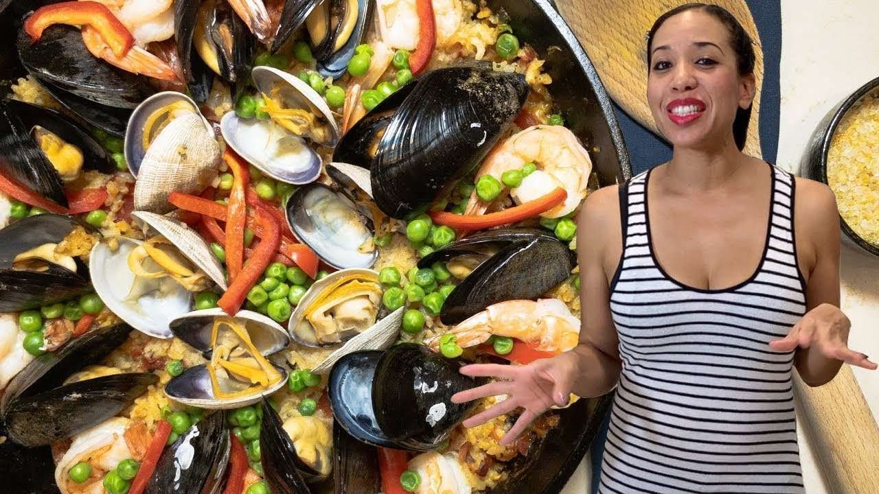 Easy Seafood Paella Recipe | Cooking with Payshintz