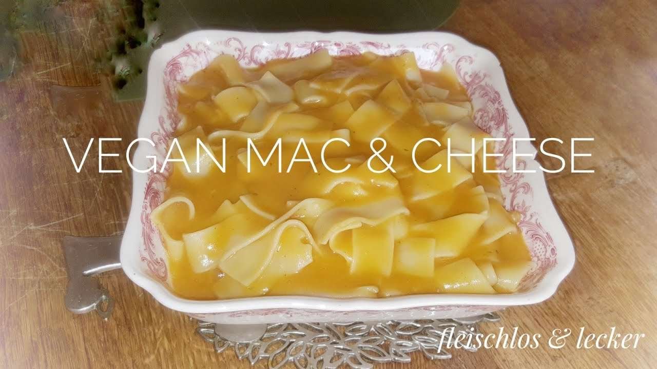 Easiest Vegan Mac and Cheese Recipe-Noodles with Potato and Paprika Powder Sauce