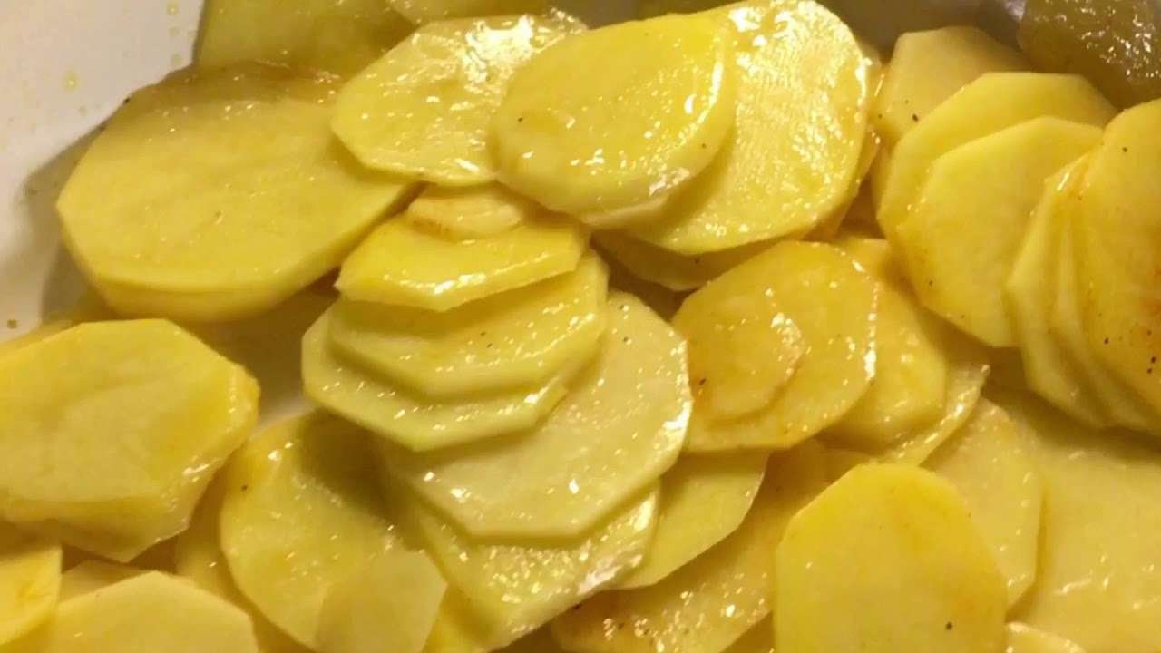 Butter chicken with pineapples juice.