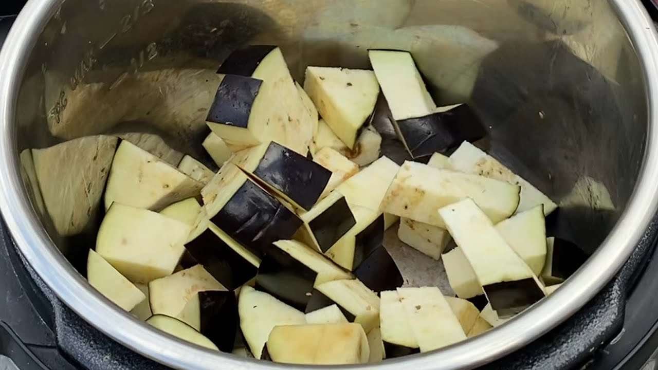 Instant Pot Eggplant Recipe – How To Cook Eggplant In The Instant Pot – Spicy Garlic Eggplant YUMMY!