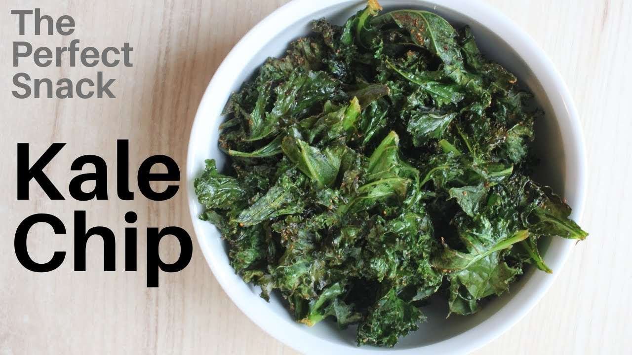 Crispy Kale Chips, the perfect healthy snack!! EASY recipe!
