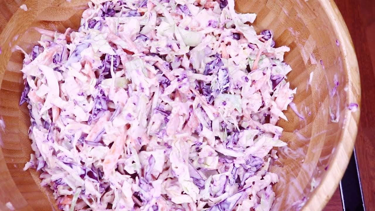 How To Make Coleslaw | The Best Homemade Creamy Coleslaw | Easy Coleslaw Recipe