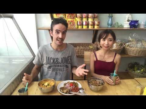 Taoist restaurant: dishes for less than a dollar in Chiang Mai