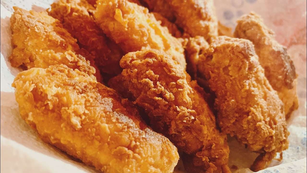 10 minutes best crispy hot chicken wings recipe.Try and feel the taste of Bengal kitchen UK’s recipe