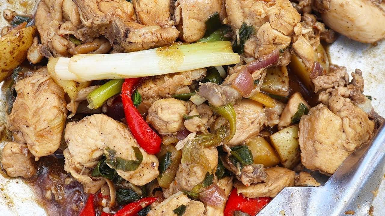 BRAISED CHICKEN CHINESE STYLE
