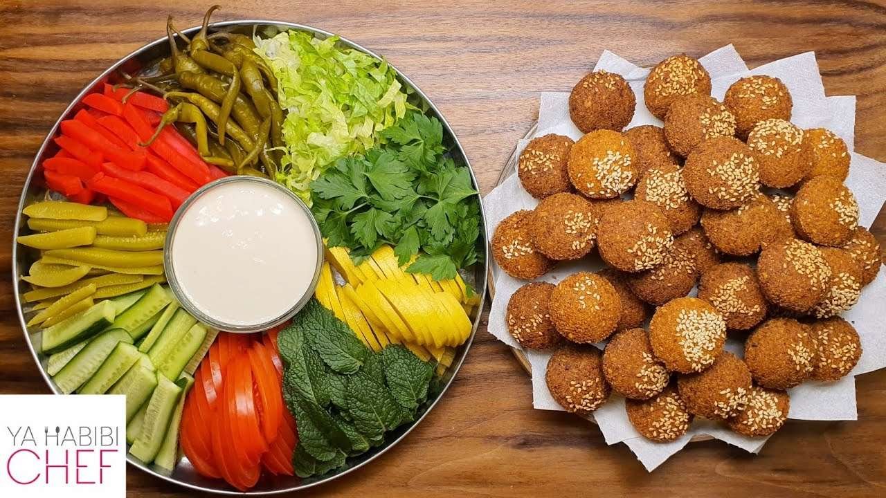 فلافل مقرمشة طريقة مميزة و سريعه بمحضر الطعام | Best Falafel Recipe Ever
