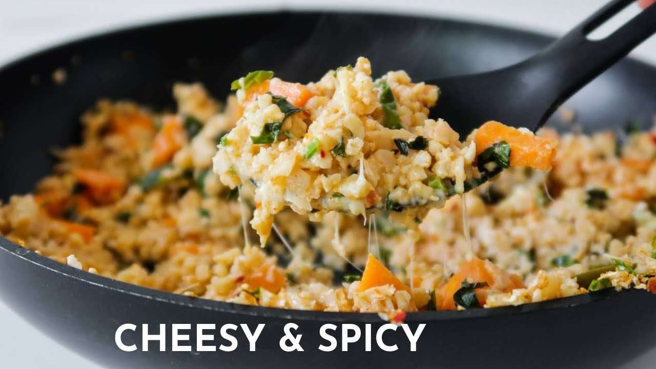 Spicy and Cheesy Cauliflower Rice Recipe | How To Make Cauliflower Rice | Easy Keto Dinner Idea
