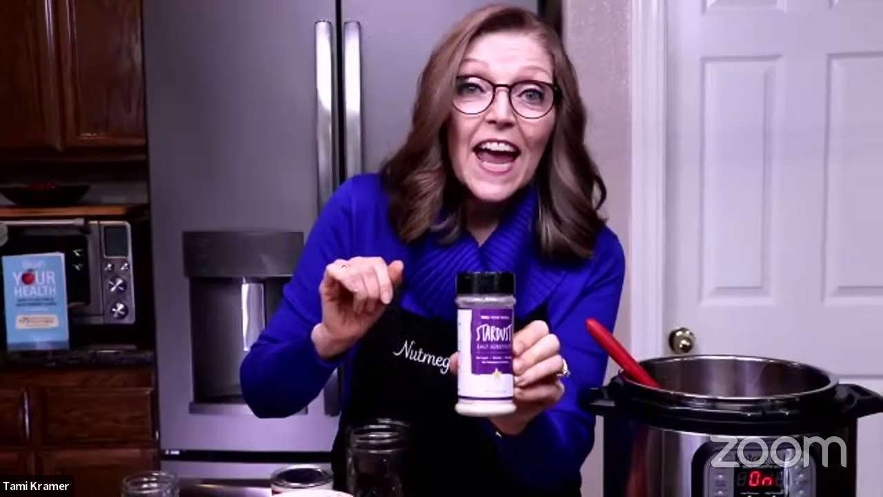 HEARTY LENTIL SHEPHERD'S PIE & FRUITY COLESLAW WITH TAMI KRAMER OF NUTMEG NOTEBOOK