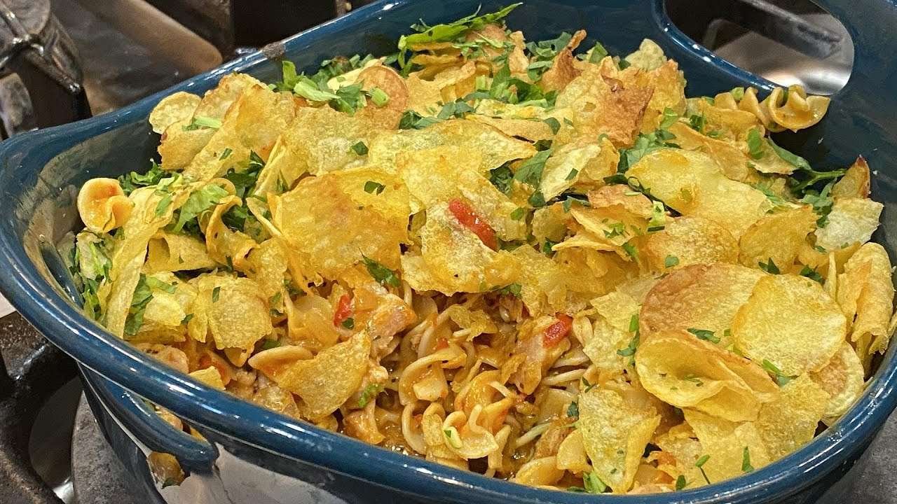 How To Make Paprika Chicken with Pimento Peppers + Potato Chips | Rachael Ray