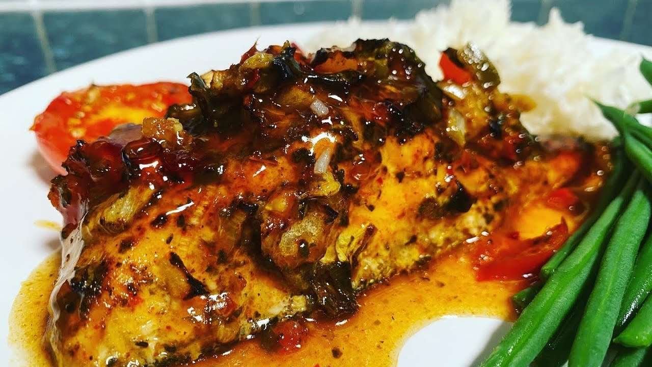 Sunday Dinner! PAPRIKA SALMON, & Green Bean And Rice, #SundayDinner | Chef Ricardo Cooking!