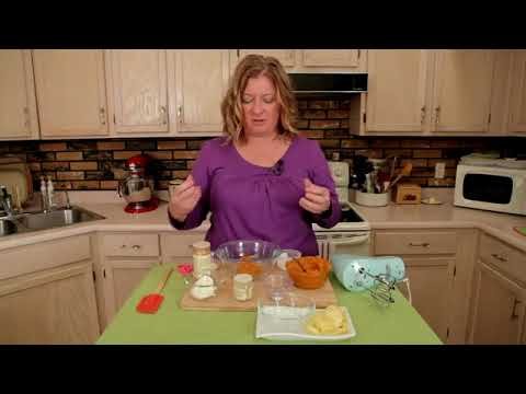 Pumpkin Dip With Chips