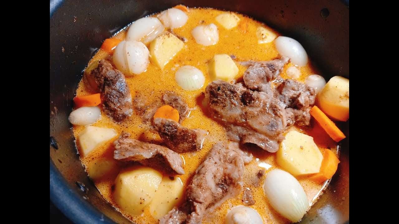 PORK GOULASH| Simple and Easy Recipe|Pork stew|Cook with me