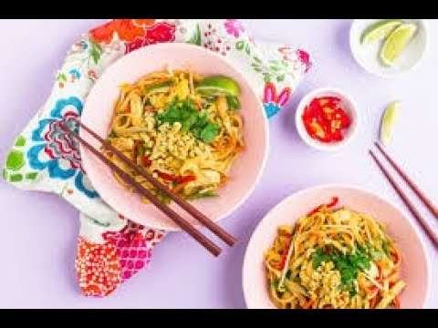 HOW TO MAKE PAD THAI | EASY PAD THAI RECIPE | STEP BY STEP RECIPE |