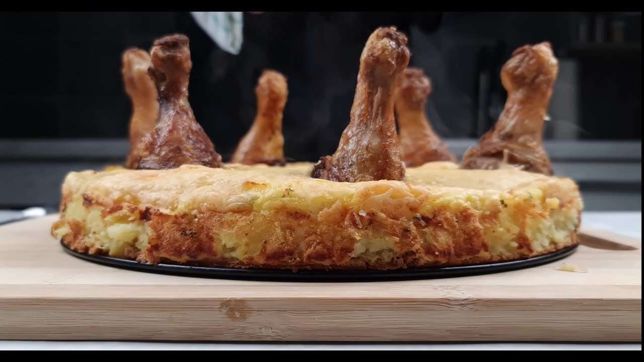 CHICKEN legs  in mashed Potatoes, easy chicken and potatoes recipe👨‍🍳 / kaqika të pulës me patate