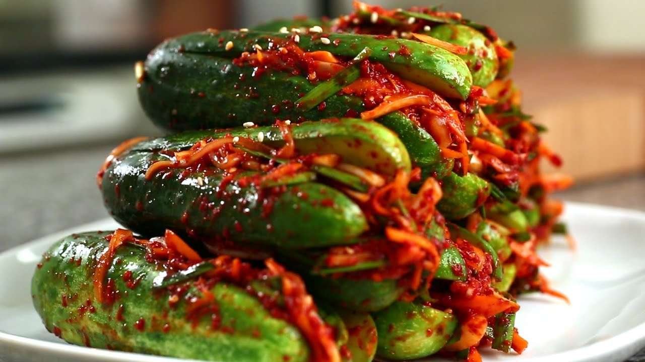 Cucumber kimchi (Oi-sobagi: 오이소박이)
