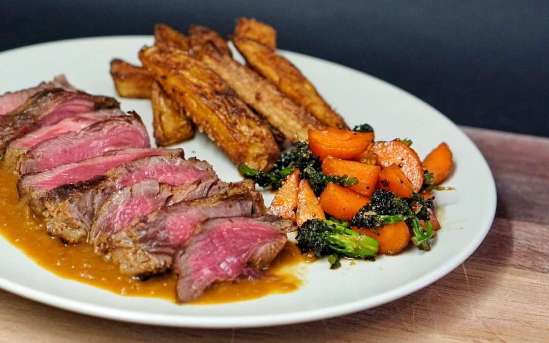 Smoked Paprika Carrot Fries with Spinach Pesto | Organixx Recipe