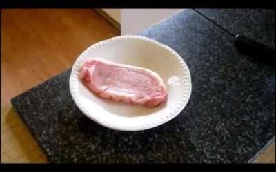 Paprika and garlic baked pork chop