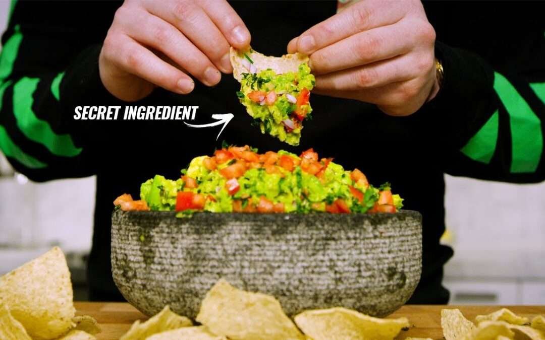 The BEST GUACAMOLE Recipe You Will EVER HAVE!  (Secret Ingredient)
