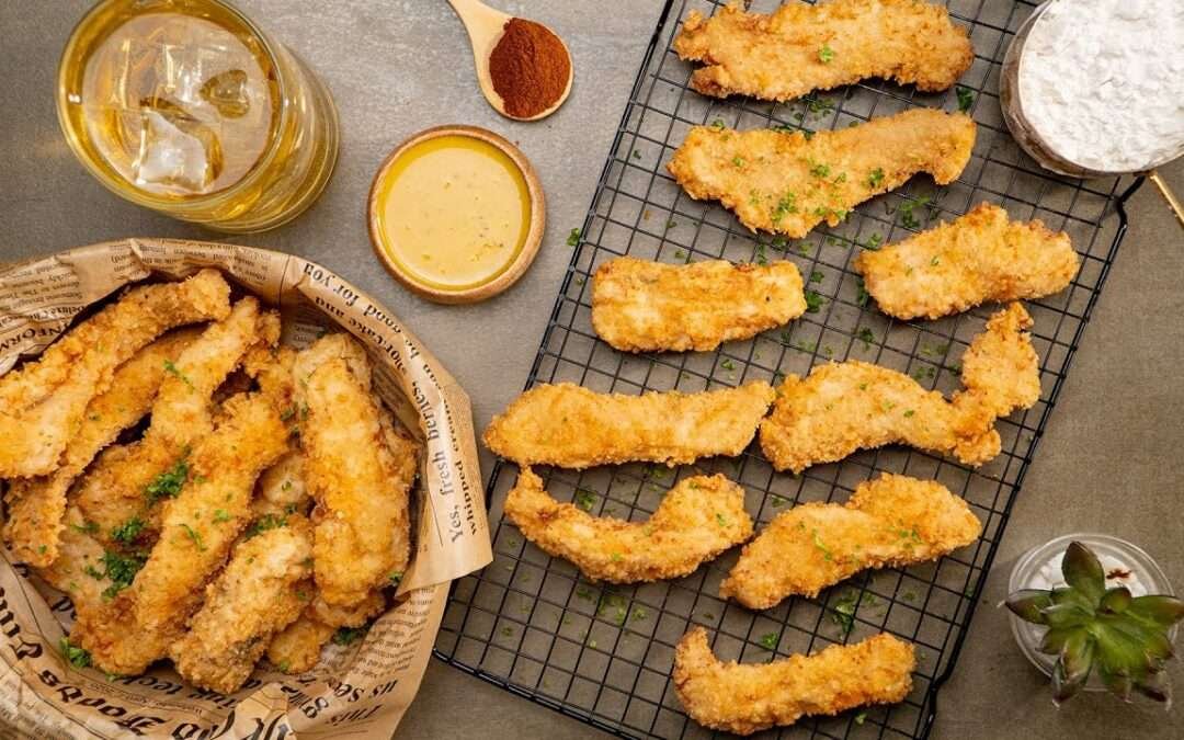 Crispy Fried CHICKEN TENDERS WITH PAPRIKA HONEY MUSTARD – APPLEBEE'S COPYCAT | Recipes.net