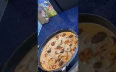 Shitake frittata w/butter, shiitakes, oregano, smoked paprika, S&P, 12 eggs & cheddar. #Shorts