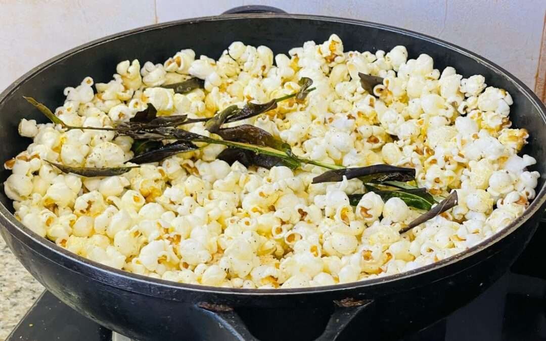 An easy way to masala popcorn homemade recipe butter mint paprika corn tasty shorts by roti chawal