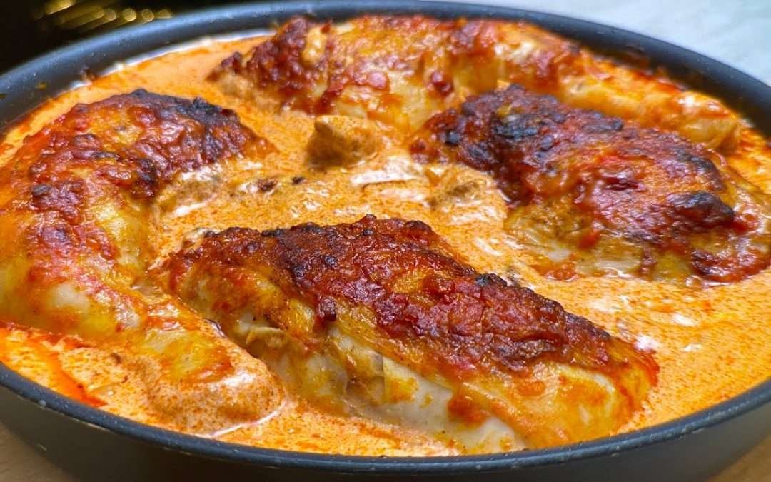 I've never eaten better chicken! Hungarian Chicken Recipe.