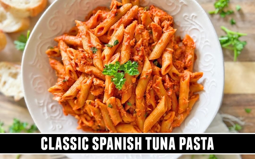 20 Minute TUNA PASTA with Paprika & Garlic | Easy ONE-PAN Recipe