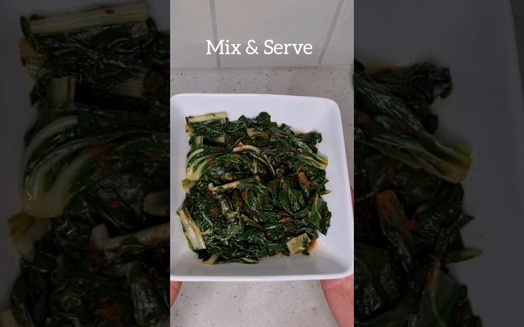 Silverbeet with Lemon & Paprika / Silverbeet Recipes / #easyrecipe #sidedish #healthyrecipes