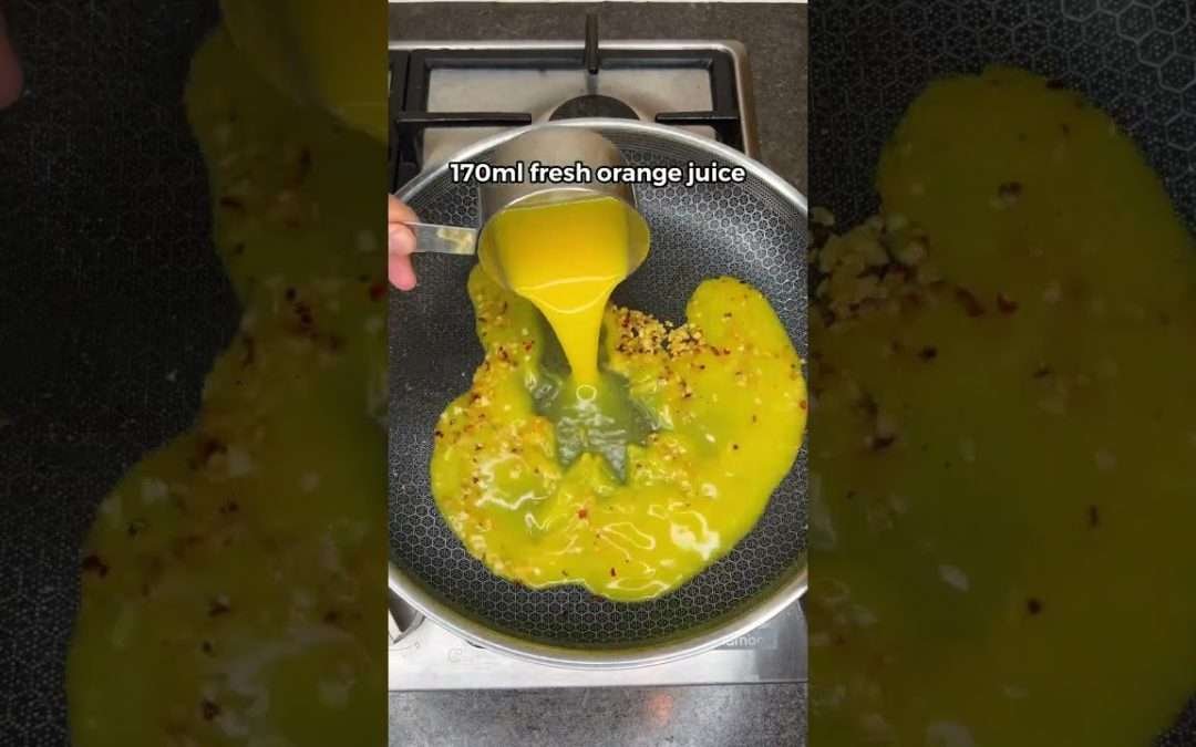 High Protein Crispy Orange Chicken! #chinesefood #chicken #recipe #weightloss #shorts #mealprep